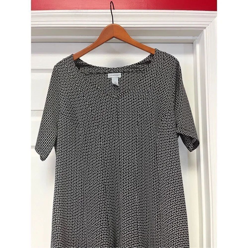 Catherine’s Black Geometric Print Swing Dress with Pickets sz 1X EUC